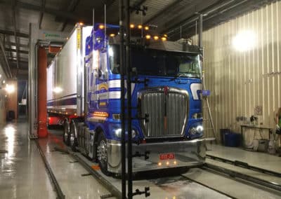 Automated Truck Wash - The Wash Inn - Another Clean Truck